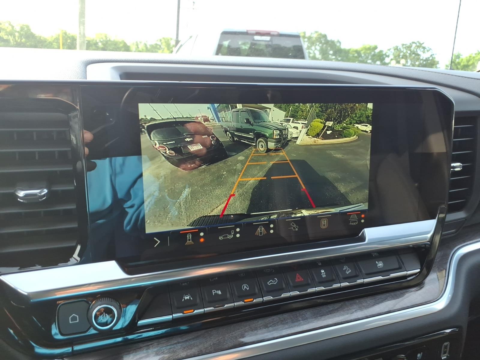 2026 Chevrolet Silverado 1500 LTZ - Photo 20