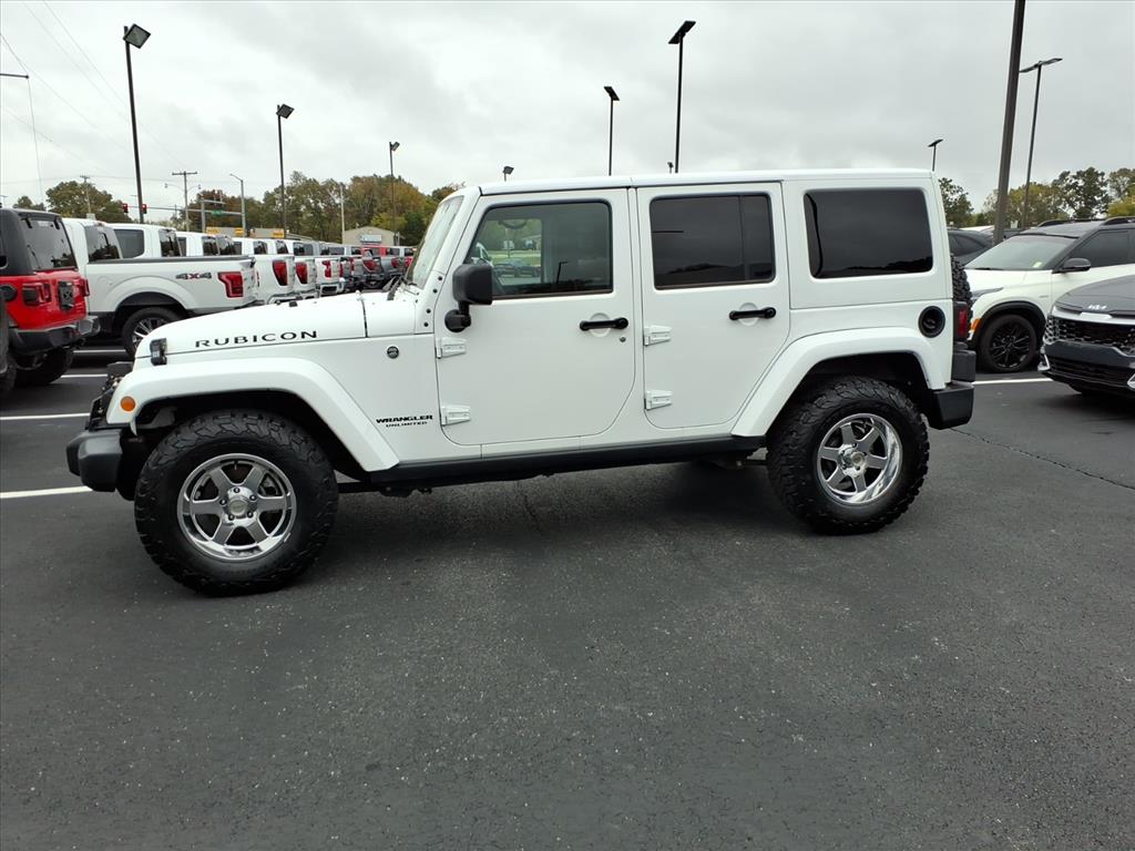 2017 Jeep Wrangler Unlimited Rubicon photo 3
