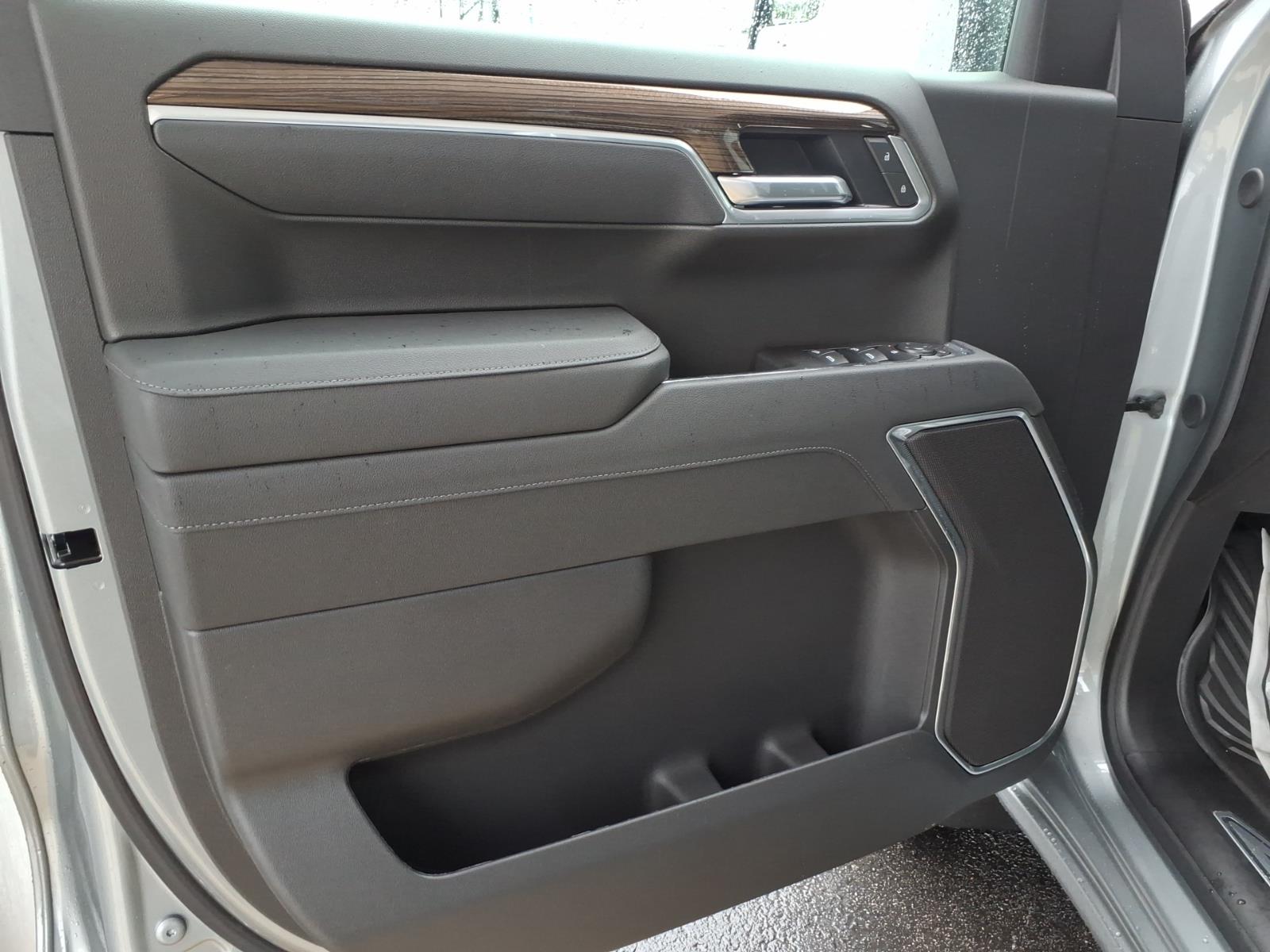 2026 Chevrolet Silverado 1500 LT - Photo 11