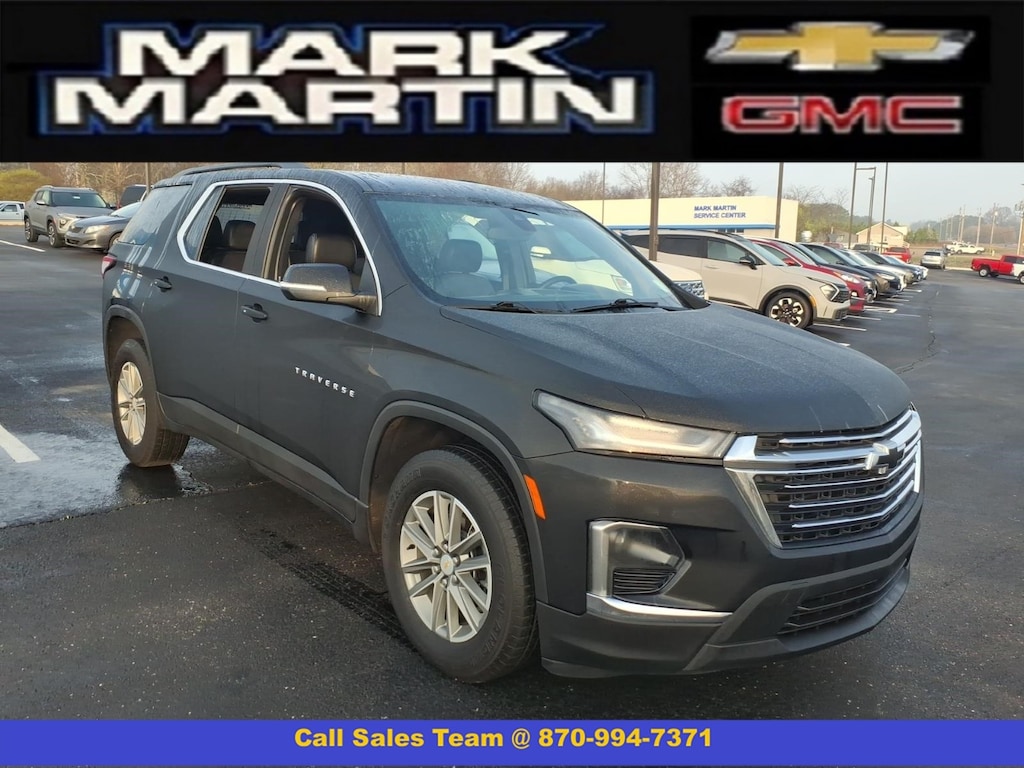 Used 2023 Chevrolet Traverse LT Cloth SUV