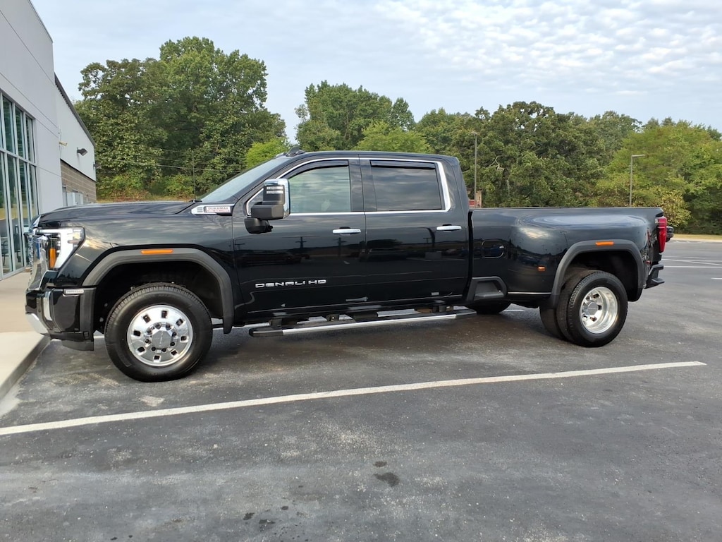 Used 2025 GMC Sierra 3500 HD Denali DRW Truck