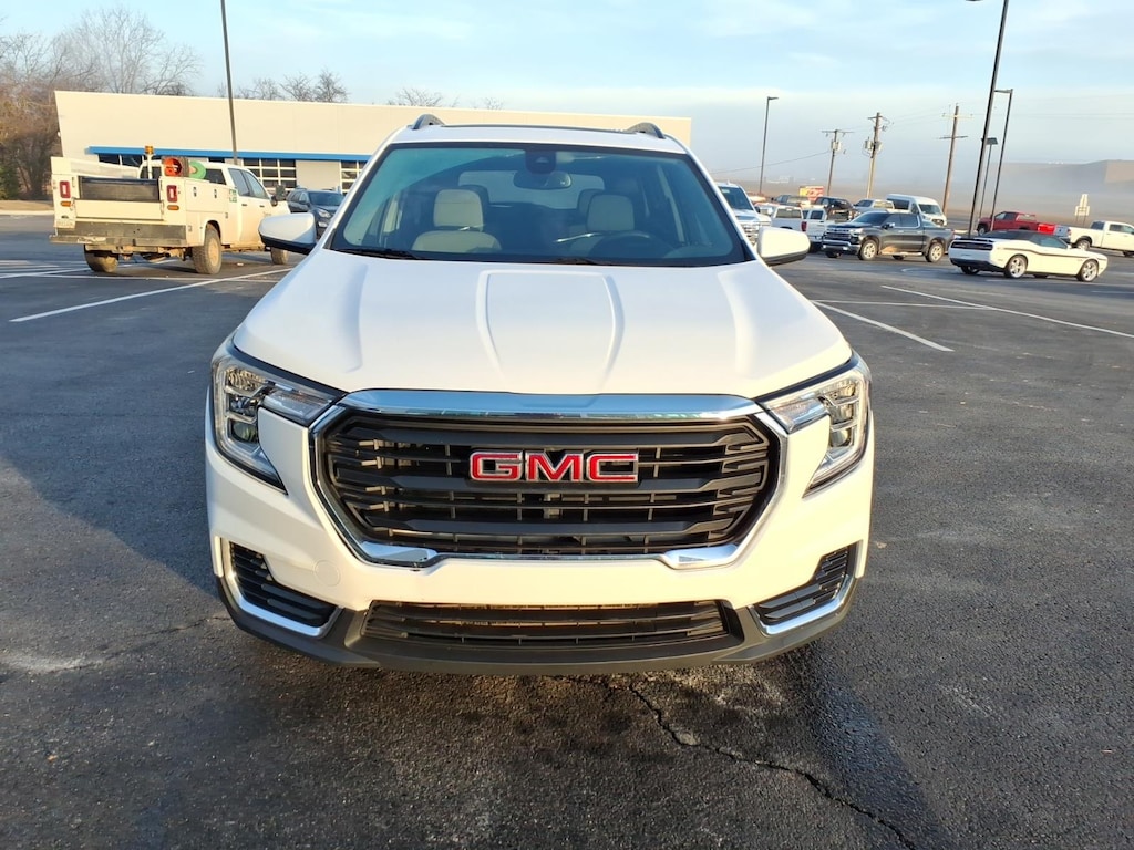 Used 2022 GMC Terrain SLE SUV
