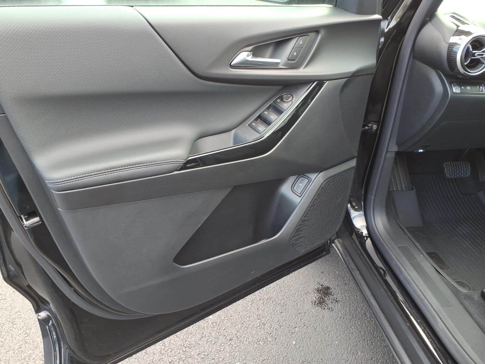 2026 Chevrolet Equinox LT - Photo 12
