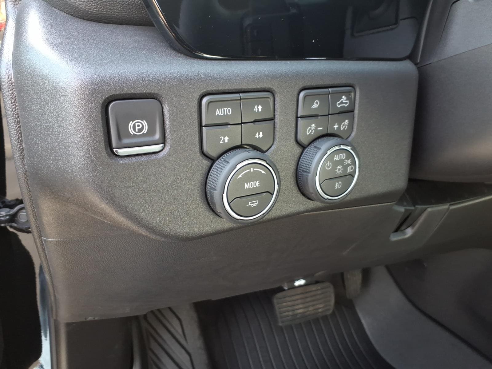2026 Chevrolet Silverado 1500 LT Trail Boss - Photo 15