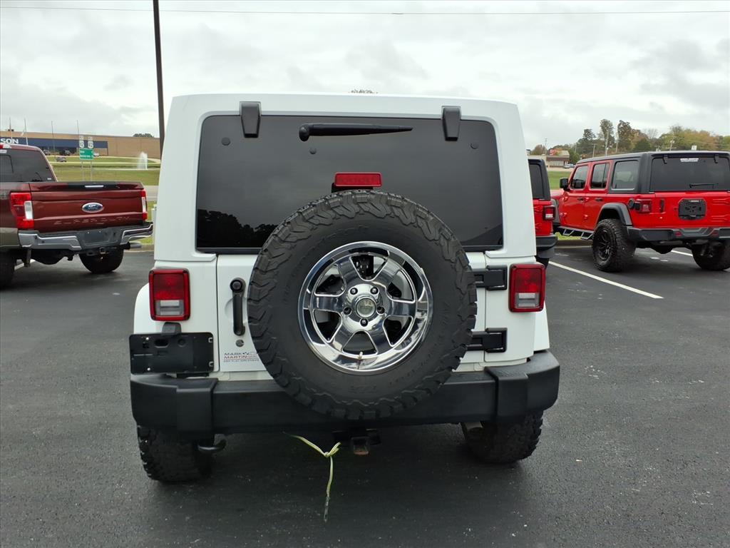 2017 Jeep Wrangler Unlimited Rubicon photo 4