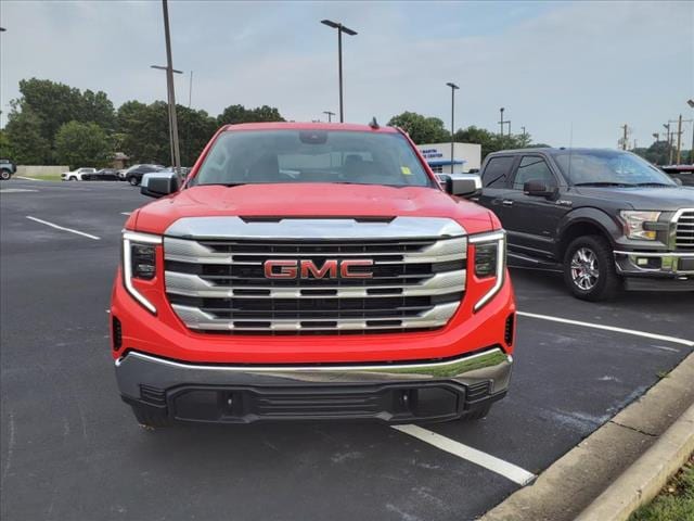 Used 2023 GMC Sierra 1500 SLE with VIN 3GTUUBED5PG148888 for sale in Ash Flat, AR