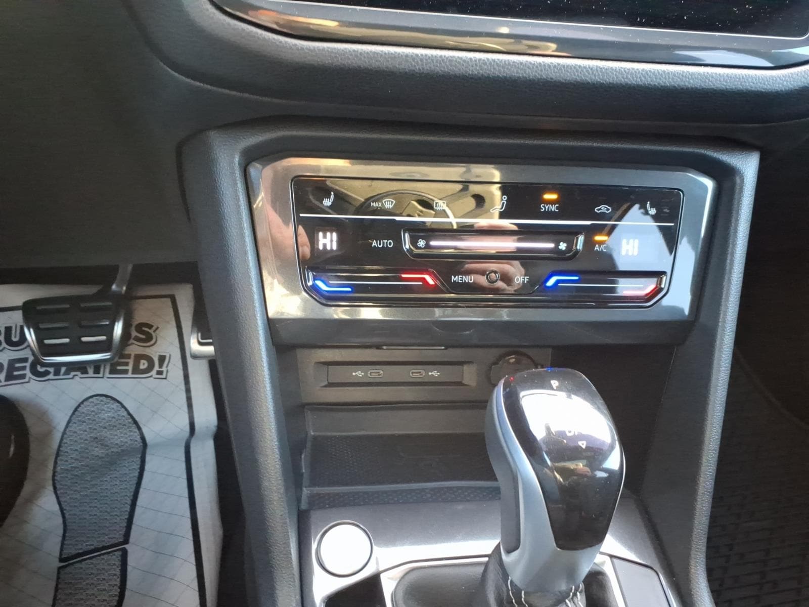 2024 Volkswagen Tiguan SE R-LINE BLACK - Photo 16