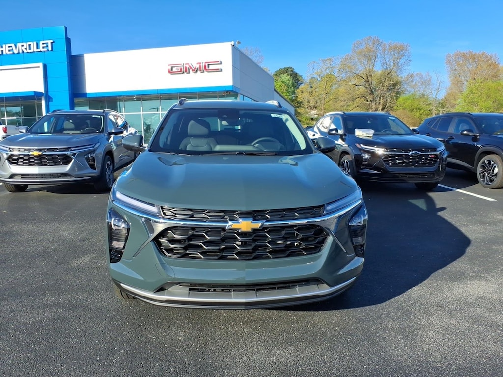 New 2026 Chevrolet Trax LT SUV