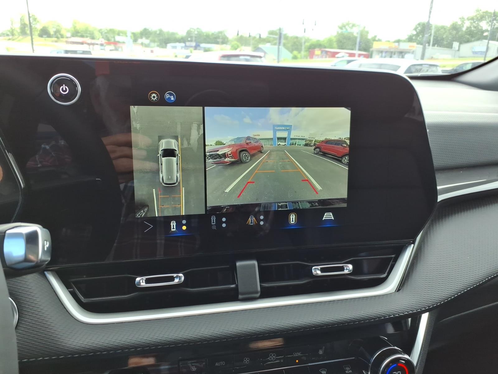 2026 Chevrolet Equinox LT - Photo 19