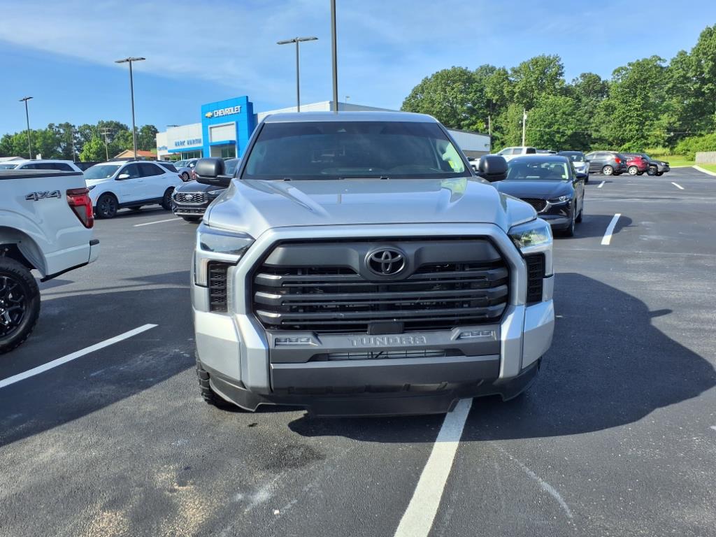 2023 Toyota Tundra SR5 photo 2