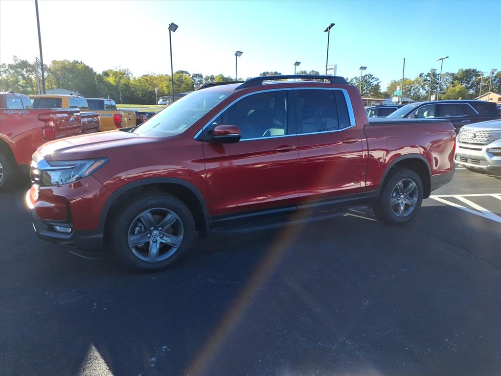 2023 Honda Ridgeline RTL photo 2