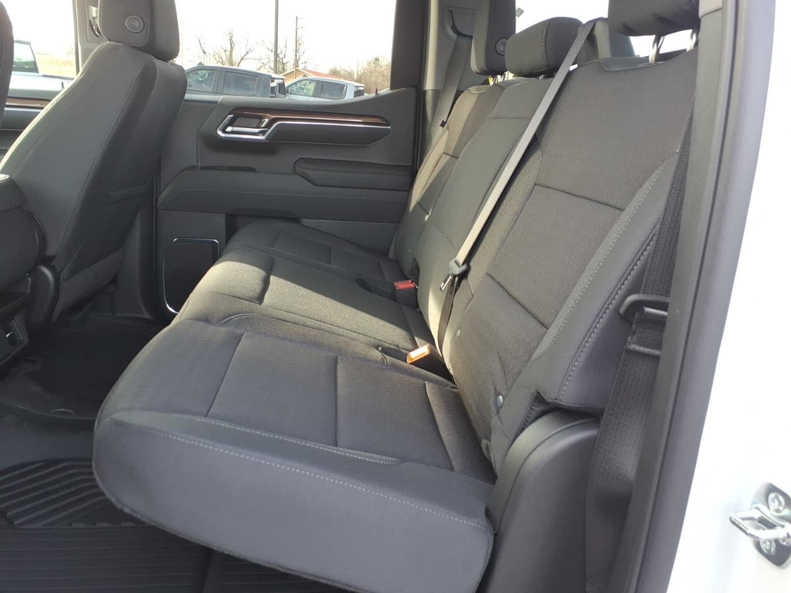 2026 Chevrolet Silverado 1500 LT Trail Boss - Photo 9