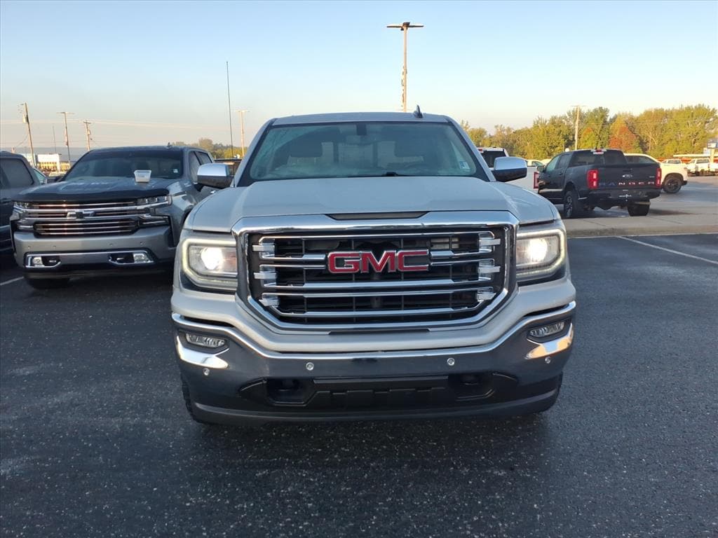 Used 2018 GMC Sierra 1500 SLT with VIN 3GTU2NEC3JG283227 for sale in Little Rock