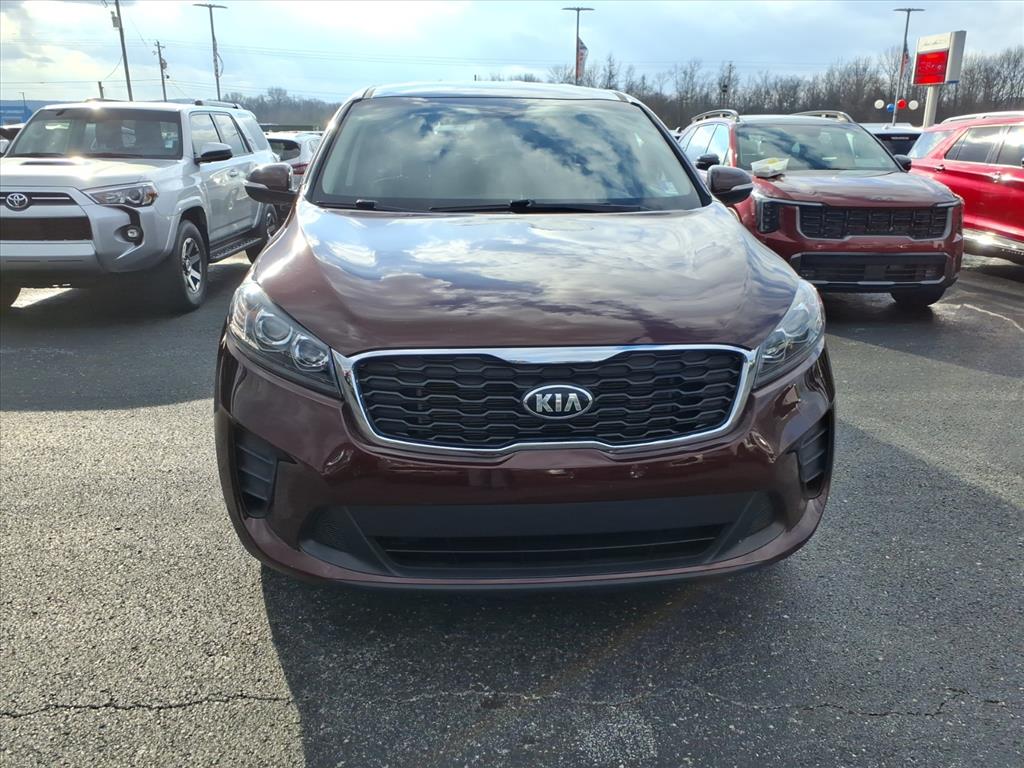 Used 2020 Kia Sorento LX with VIN 5XYPGDA30LG660483 for sale in Batesville, AR