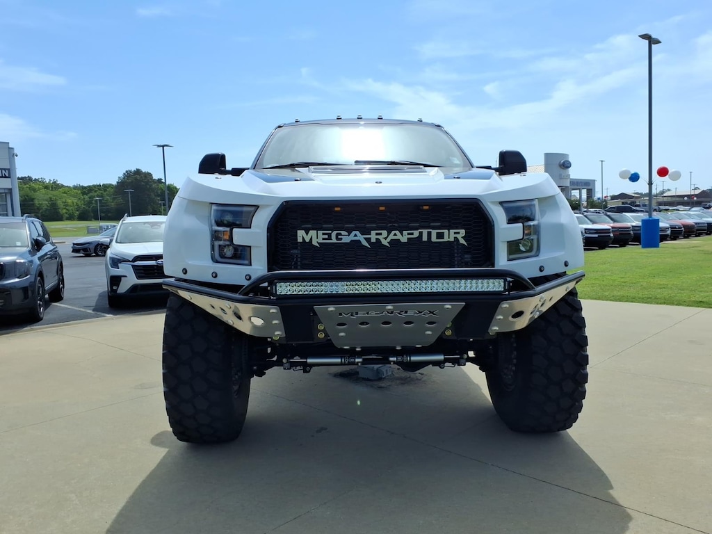 Used 2022 Ford F-250 Lariat Truck Crew Cab