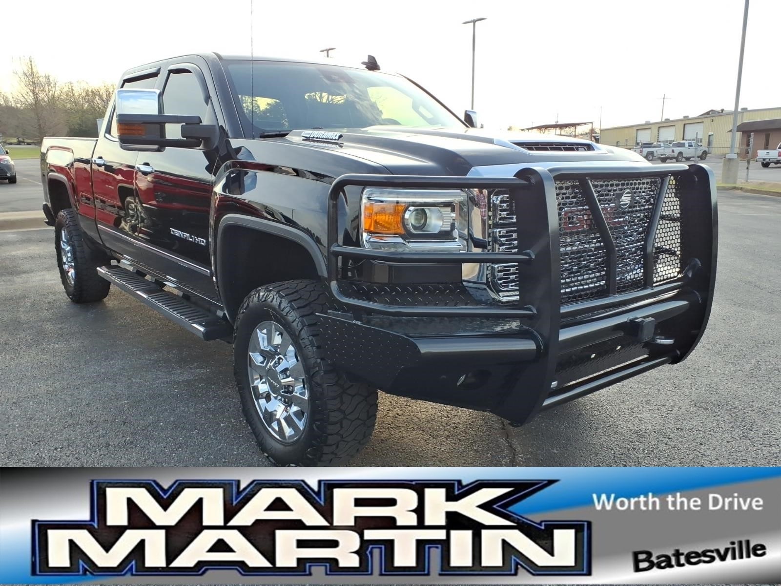 2018 GMC Sierra 4WD Crew Cab Standard Box Denali's photo