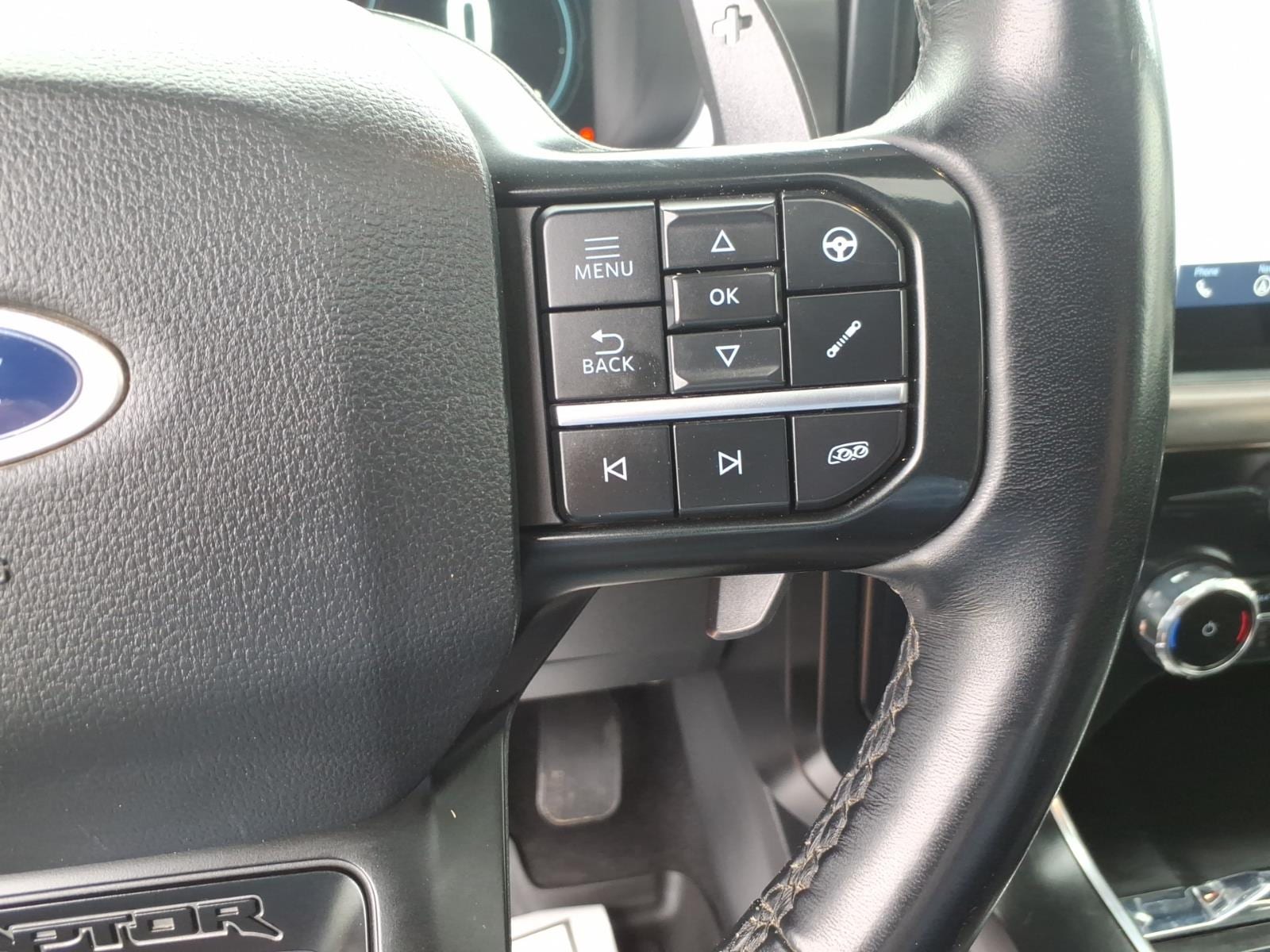 2023 Ford F-150 Raptor - Photo 21