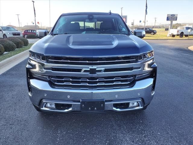 Used 2022 Chevrolet Silverado 1500 Limited LTZ with VIN 1GCUYGET7NZ218333 for sale in Little Rock