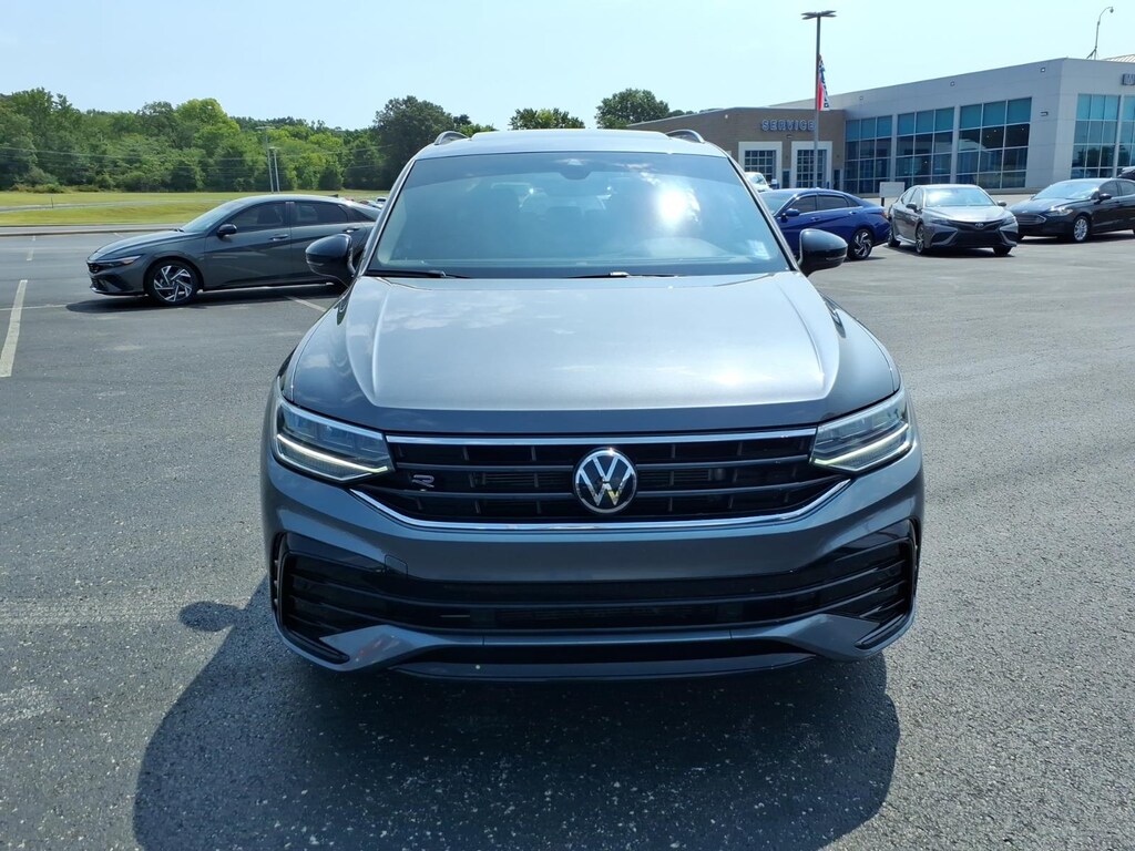 Used 2024 Volkswagen Tiguan 2.0T SE R-Line Black SUV
