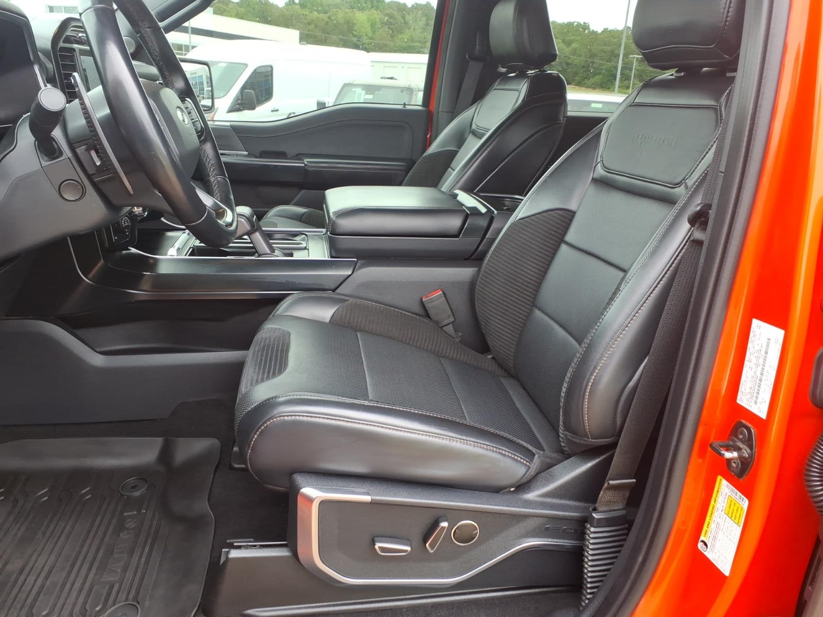 2023 Ford F-150 Raptor - Photo 12