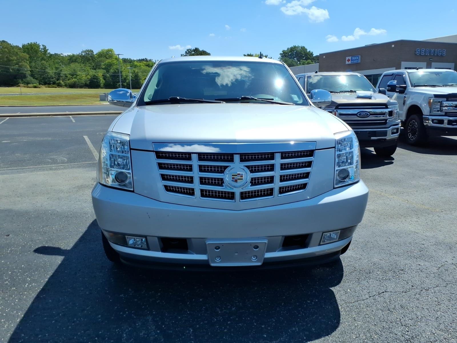 Used 2014 Cadillac Escalade Luxury with VIN 1GYS3BEF4ER196546 for sale in Batesville, AR