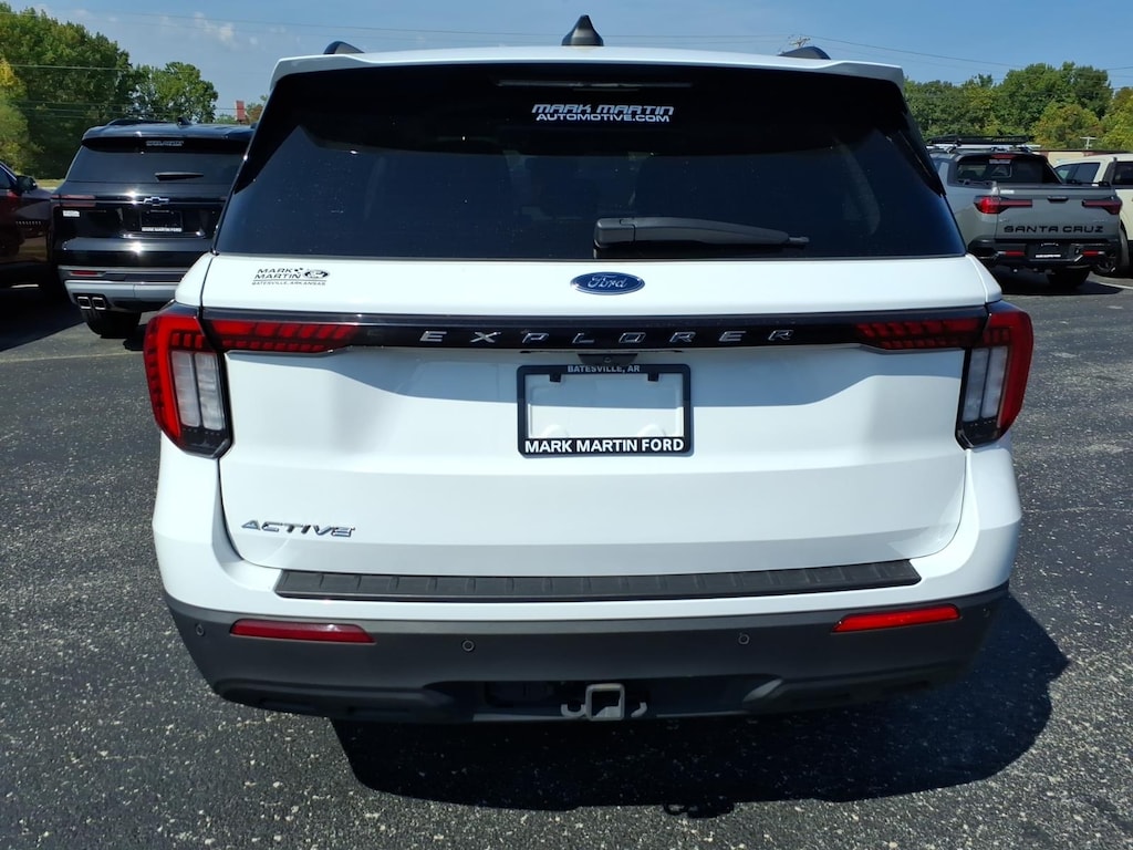 Used 2025 Ford Explorer Active SUV
