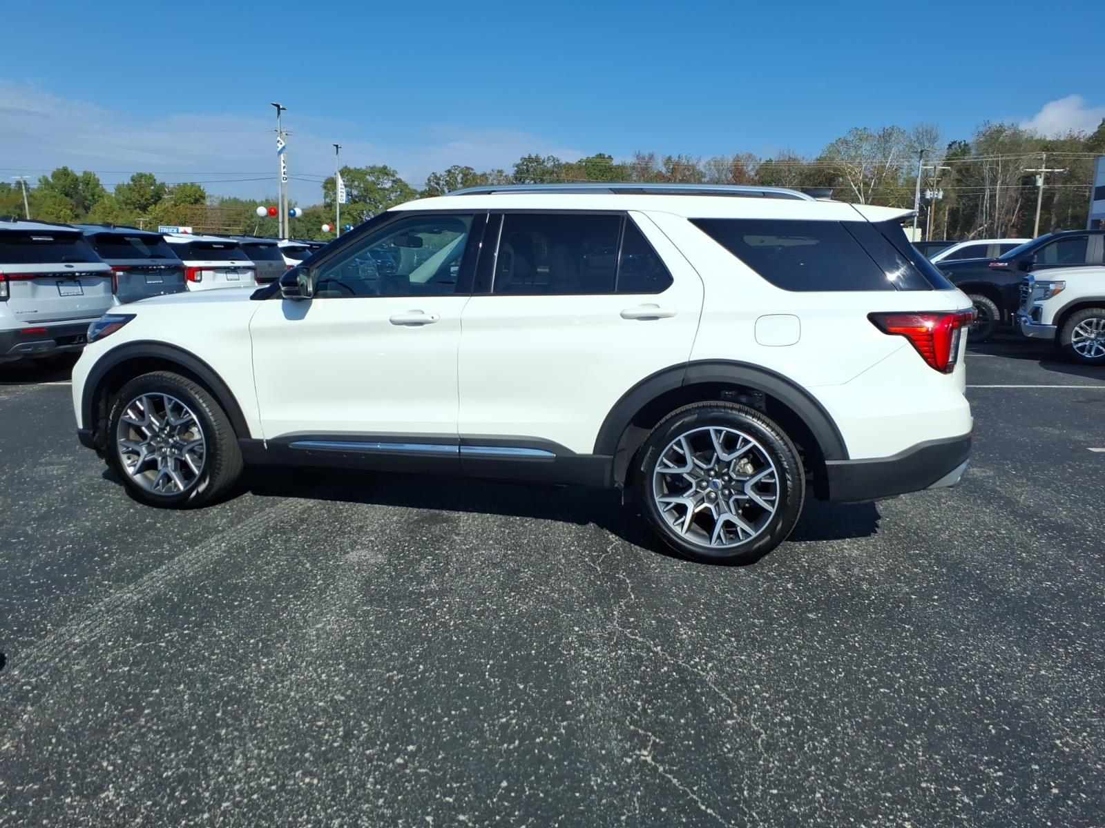 Used 2025 Ford Explorer Platinum SUV