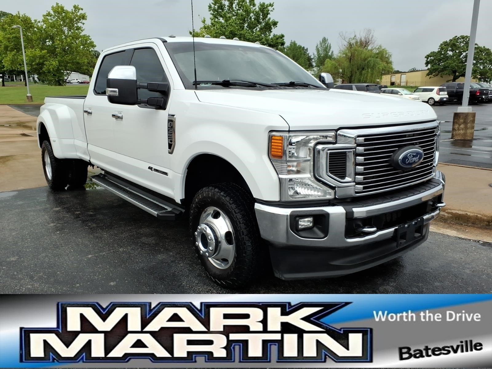 2022 Ford F-350 Lariat 4x4 Crew Cab 8' Box DRW's photo