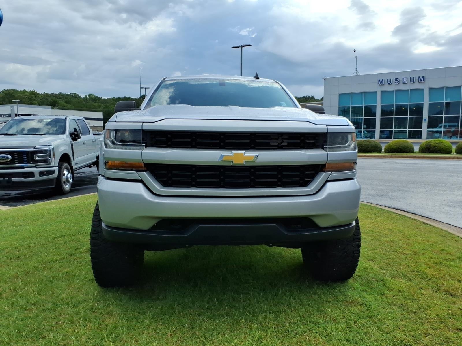 Used 2018 Chevrolet Silverado 1500 Custom with VIN 3GCUKPEC1JG538890 for sale in Little Rock