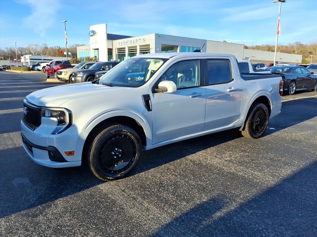 New 2026 Ford Maverick Lobo Standard Truck SuperCrew