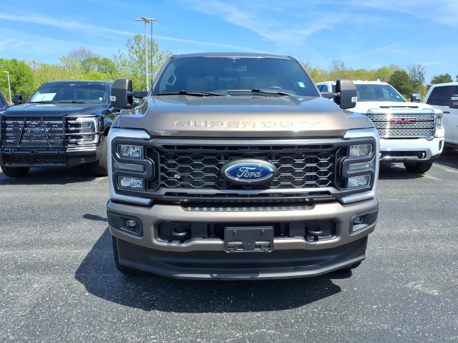 Used 2023 Ford F-250 Super Duty Lariat with VIN 1FT8W2BT1PEC80142 for sale in Little Rock