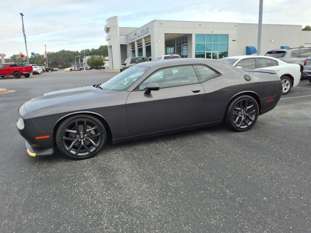 2023 Dodge Challenger GT photo 3