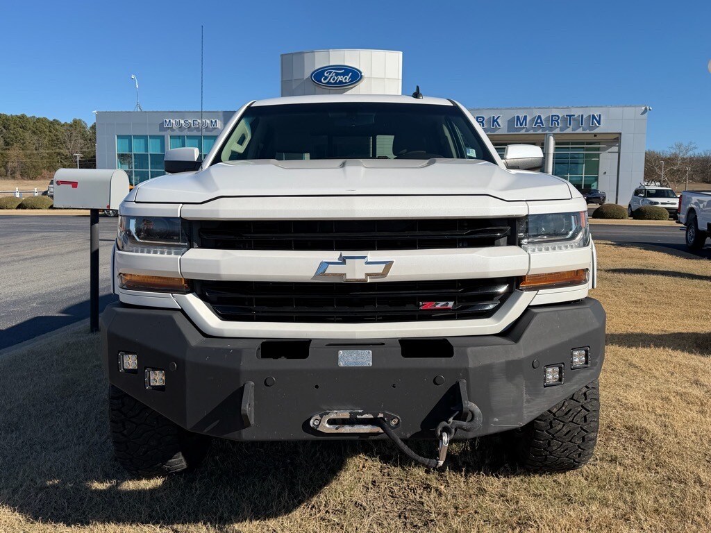Used 2018 Chevrolet Silverado 1500 LT Truck Crew Cab