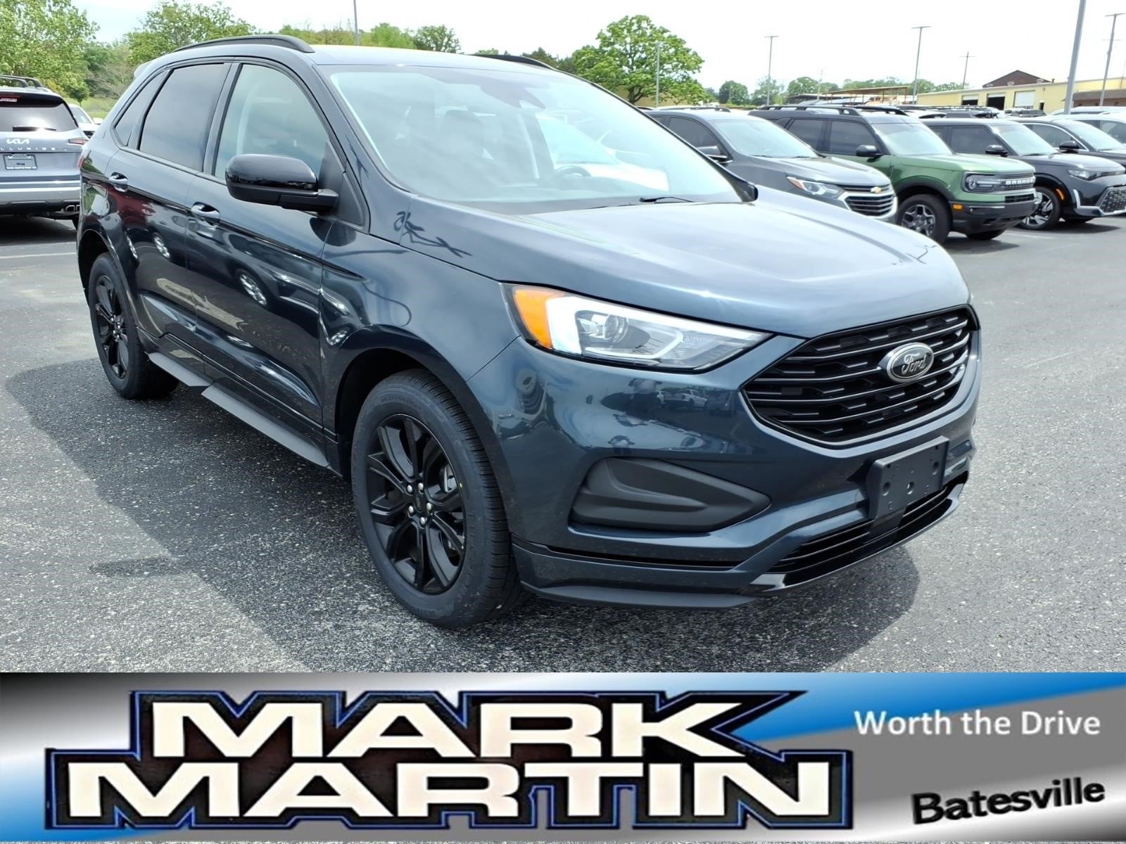 2022 Ford Edge SE AWD's photo