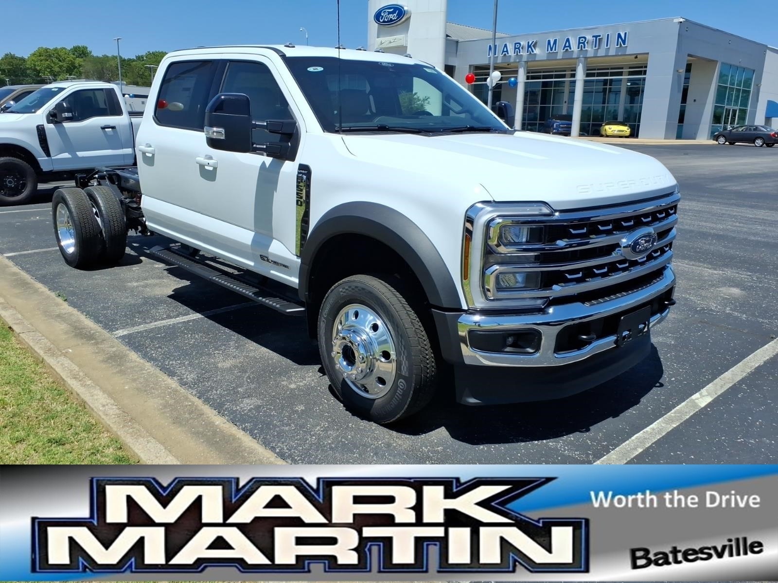 2026 Ford F-550 Lariat 4x4 Crew Cab 179-In DRW's photo