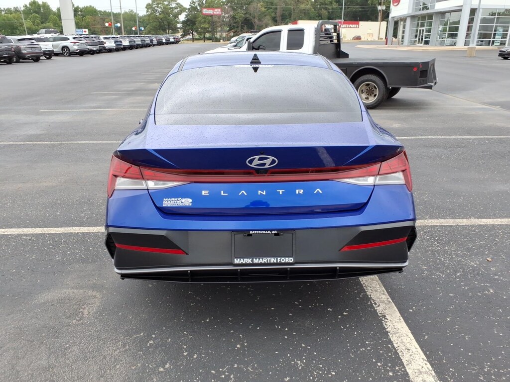 Used 2024 Hyundai Elantra SEL Sedan