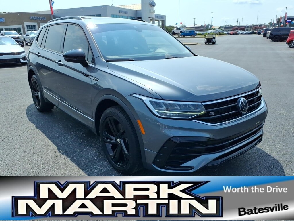 Used 2024 Volkswagen Tiguan 2.0T SE R-Line Black SUV