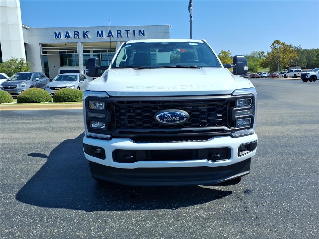 2026 Ford F-250 XL photo 2