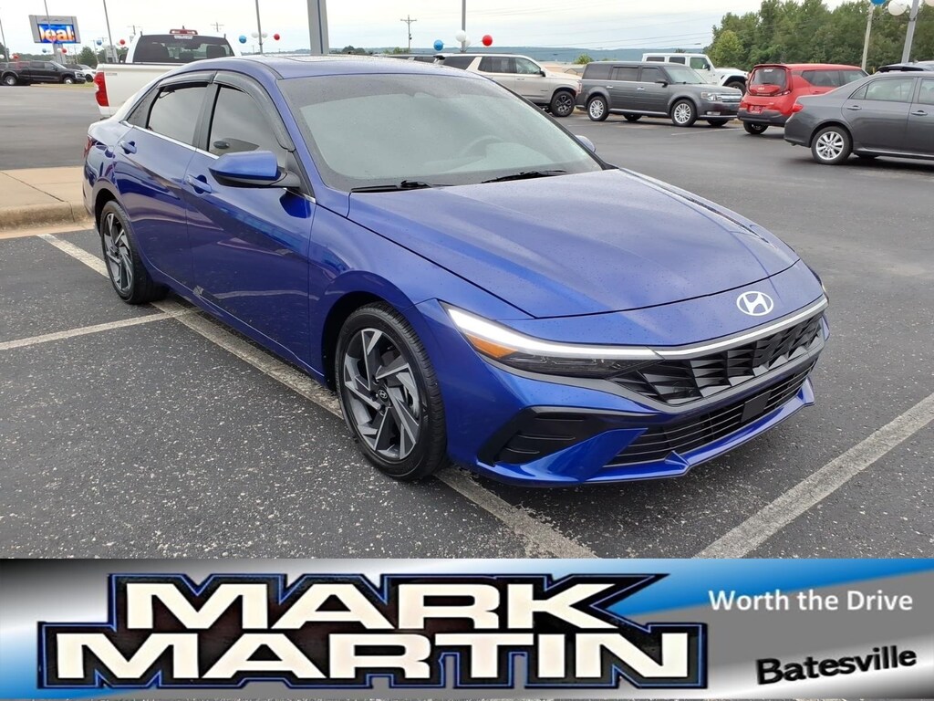 Used 2024 Hyundai Elantra SEL Sedan