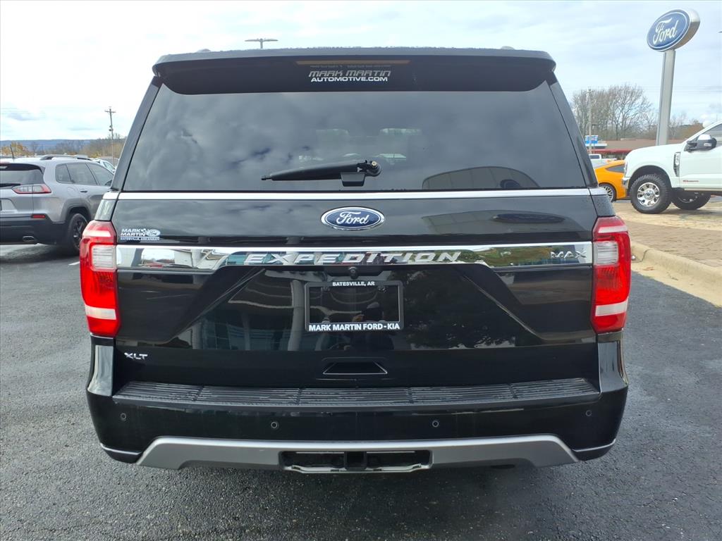 2018 Ford Expedition MAX XLT photo 3