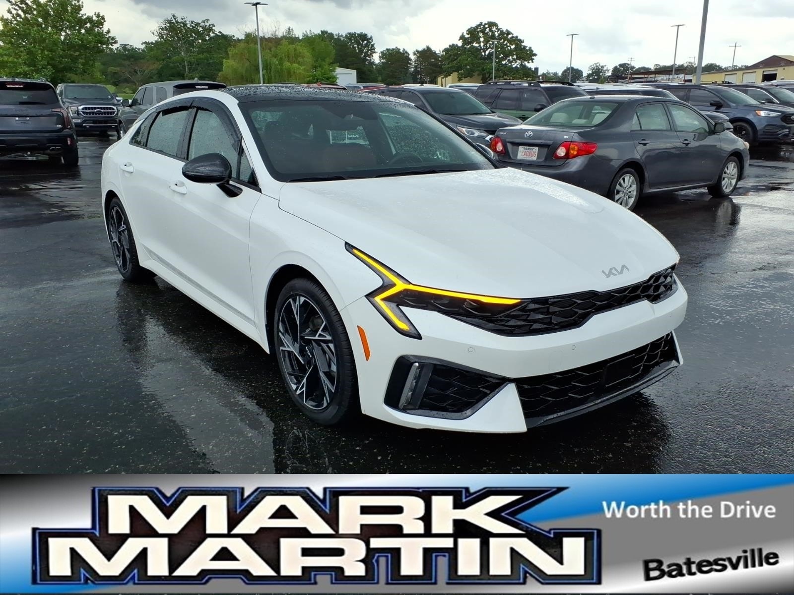 2025 Kia Optima GT-Line AWD's photo