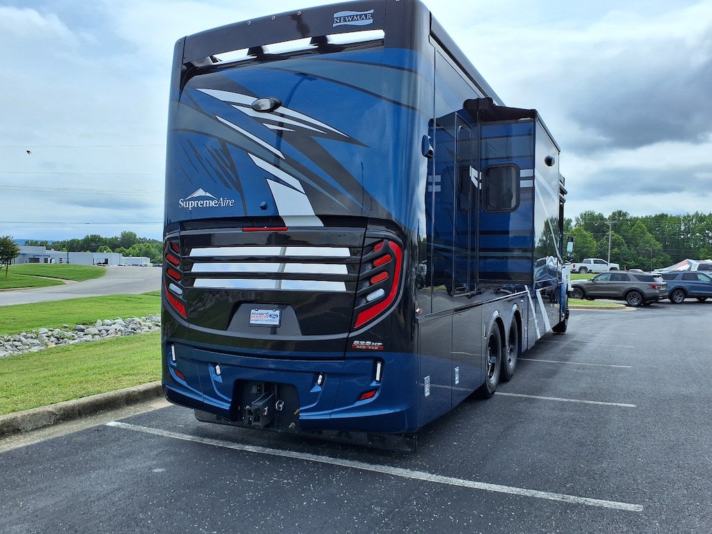 Used 2024 Newmar Supreme Aire 4530 Other