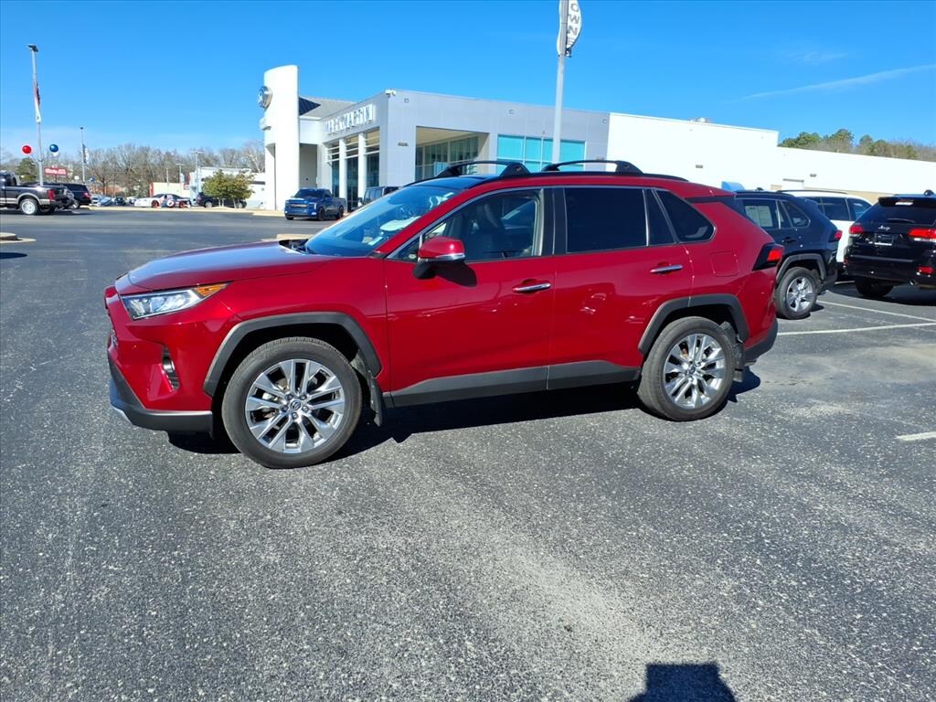 Used 2021 Toyota RAV4 Limited SUV