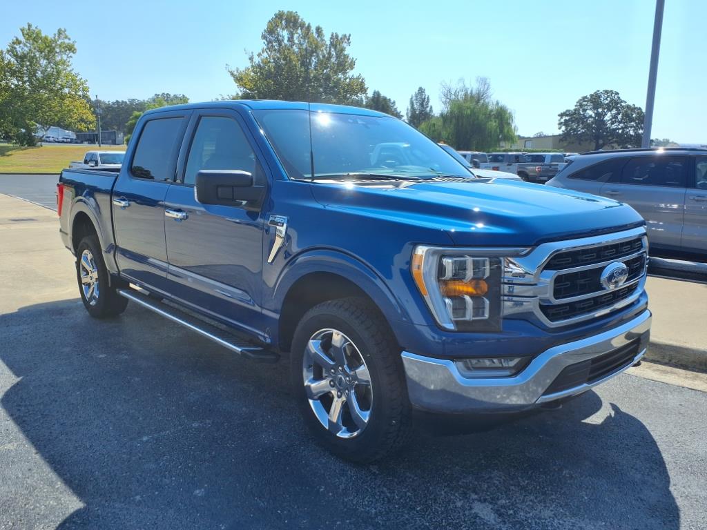 2022 Ford F-150 XLT photo 2