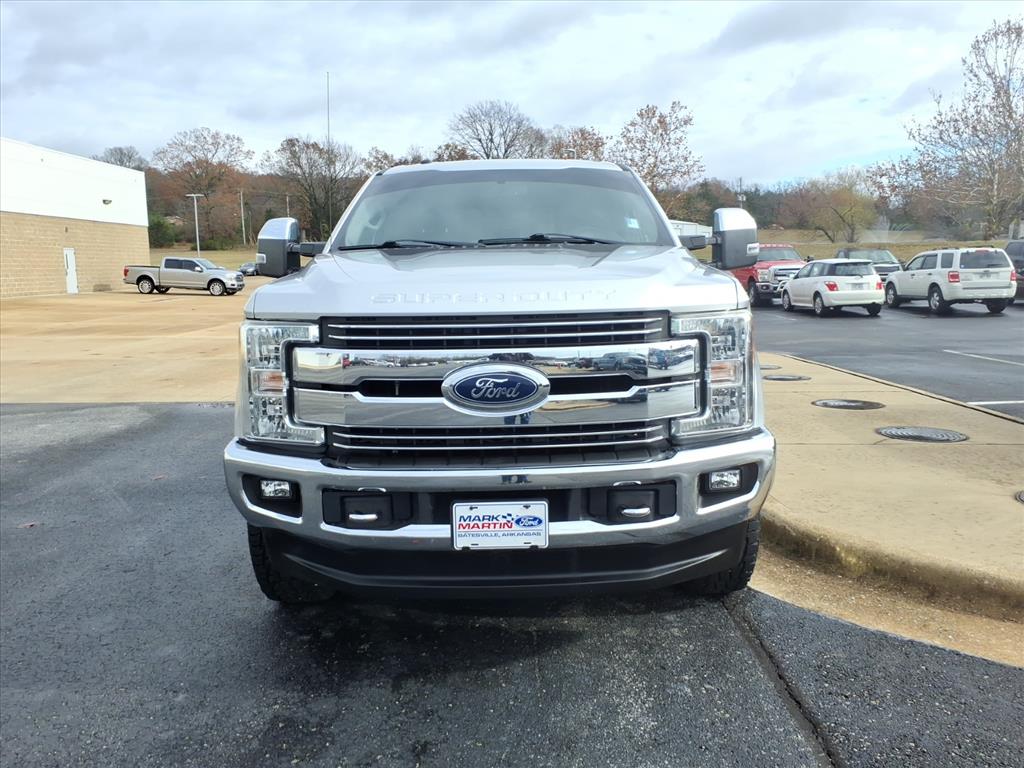 2017 Ford F-250 photo 2