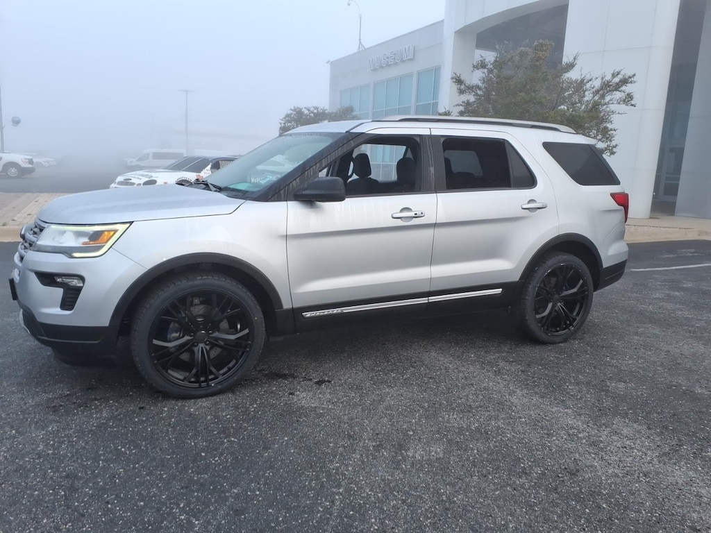 Used 2018 Ford Explorer XLT SUV