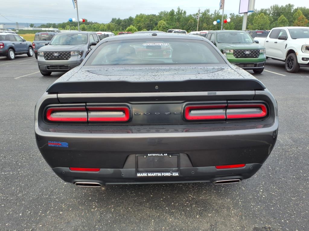 2023 Dodge Challenger GT photo 4