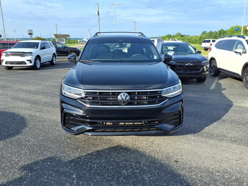 Used 2024 Volkswagen Tiguan 2.0T SE R-Line Black SUV