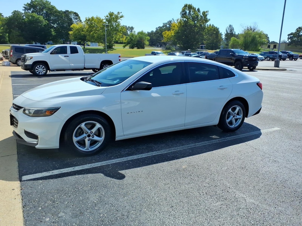 Used 2018 Chevrolet Malibu LS w/1LS Sedan