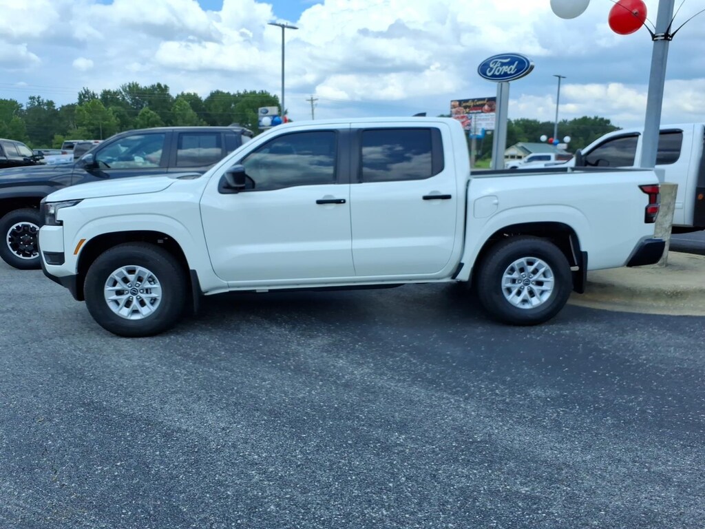 Used 2026 Nissan Frontier S Crew Cab Short Bed Truck